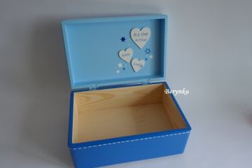 Dřevěná bedýnka s mašinkou - různá provedení