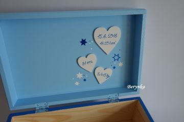 Dřevěná bedýnka s mašinkou - různá provedení