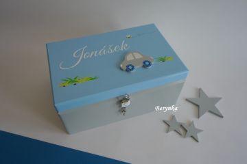 Dřevěná bedýnka s mašinkou - různá provedení