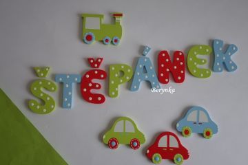 Dřevěná písmenka "puntíkatá"