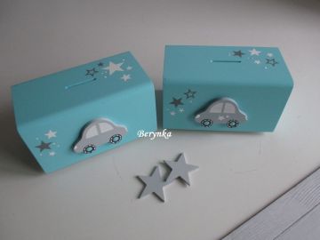 Dřevěná pokladnička s autíčkem