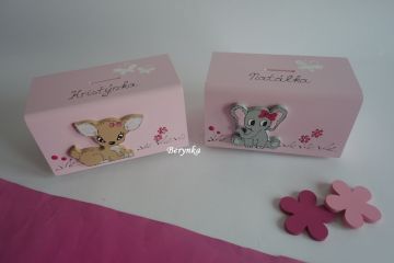 Dřevěná pokladnička se srnkou