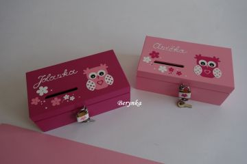 Dřevěná pokladnička se sovičkou