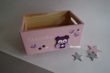Dřevěná bedýnka se sovičkou