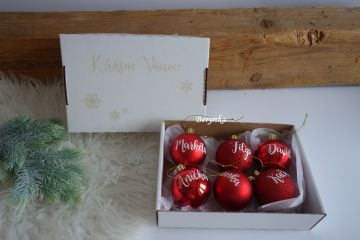 Dárková krabička na vánoční baňky