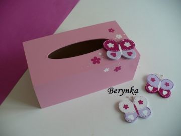 Krabička na kapesníky s motýlkem
