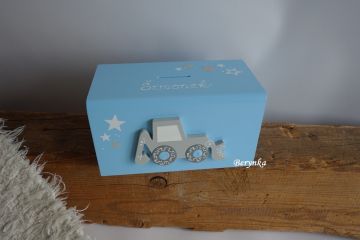 Dřevěná pokladnička s bagrem