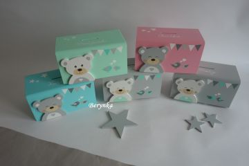 Dřevěná pokladnička v nordic stylu - s medvídkem