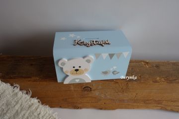 Dřevěná pokladnička v nordic stylu - s medvídkem