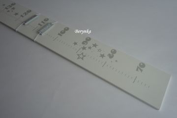 Dětský metr se jménem