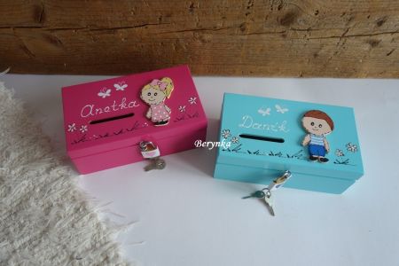 Pokladnička se zámečkem