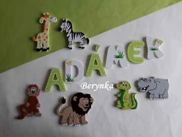 Dřevěná písmenka pro děti