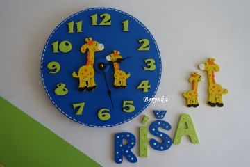 Hodiny se žirafami - kulaté/čtvercové