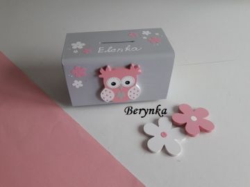 Dřevěná pokladnička se sovičkou