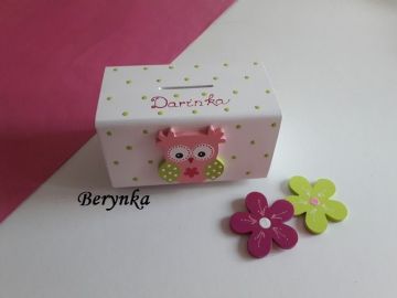 Dřevěná pokladnička se sovičkou