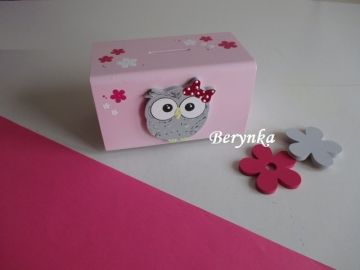 Dřevěná pokladnička se sovičkou