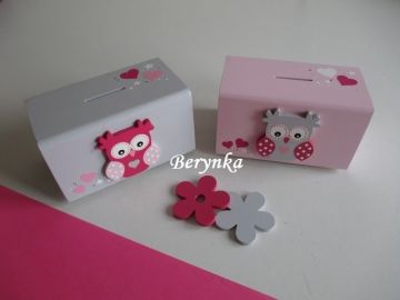 Dřevěná pokladnička se sovičkou