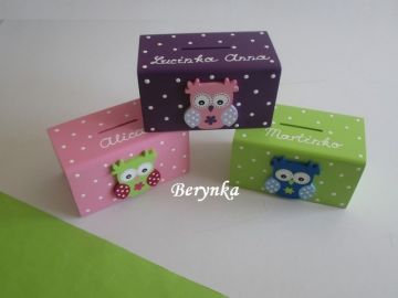 Dřevěná pokladnička se sovičkou