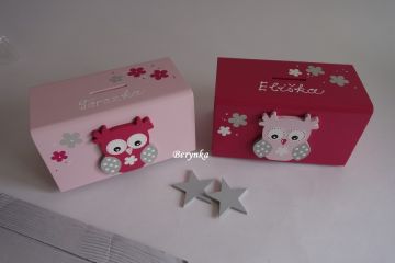 Dřevěná pokladnička se sovičkou