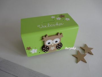 Dřevěná pokladnička se sovičkou