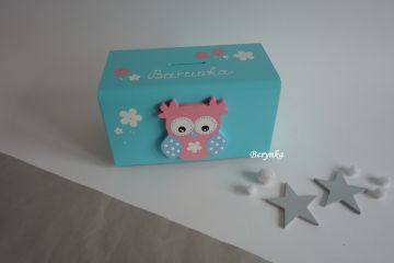 Dřevěná pokladnička se sovičkou