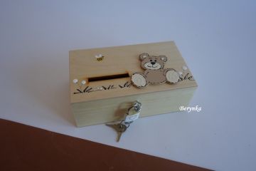 Dřevěná pokladnička