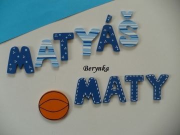 Dřevěná písmenka "s čárkováním"