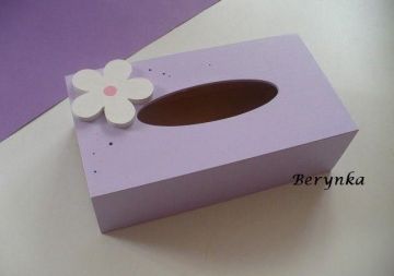 Krabička na kapesníky s kytičkou