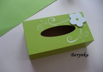 Krabička na kapesníky s kytičkou