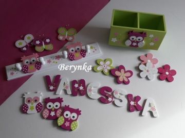 Dřevěné dekorace - zelená a malinová s růžovou