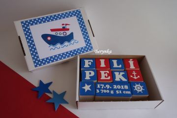 Dřevěné kostičky červeno-modré