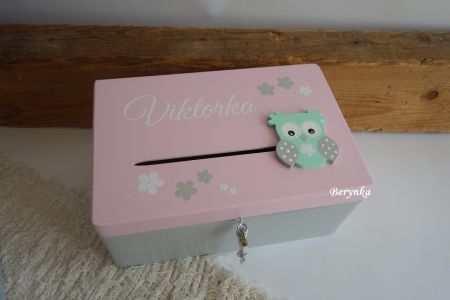 Dřevěná bedýnka - pokladnička