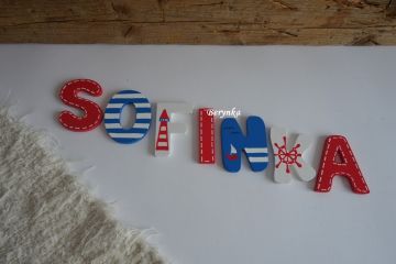 Dřevěná písmenka "s námořnickými obrázky"