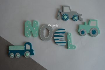 Dřevěná písmenka "proužky a puntíky"