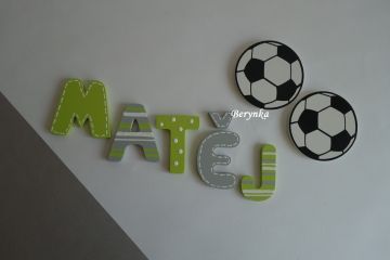 Dřevěná písmenka "proužky a puntíky"