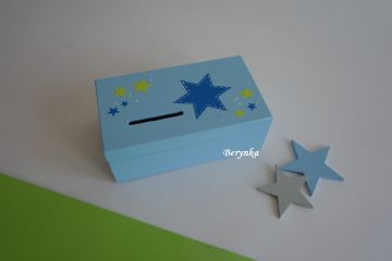 Dřevěná pokladnička s hvězdičkou